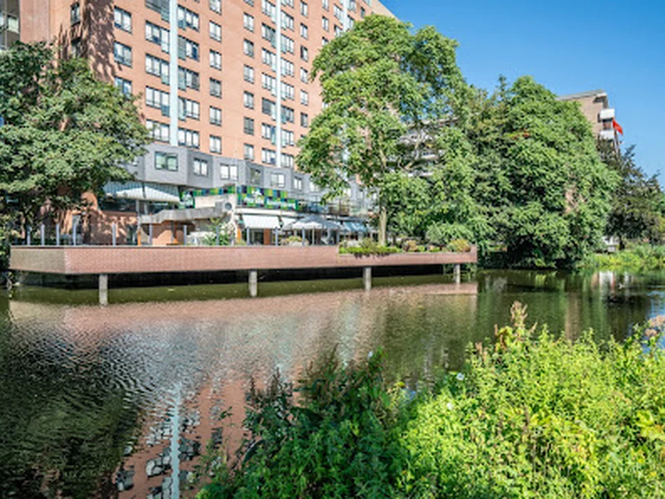 Aafje Hoppesteyn - Zelfstandig wonen met zorg - Ouderenzorg Rotterdam