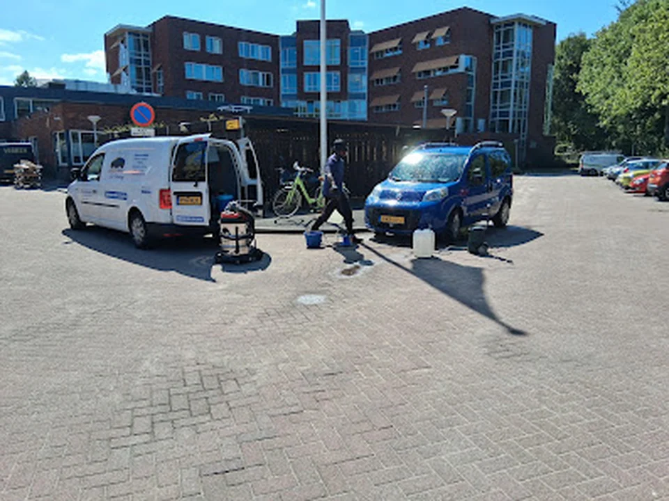 Autopoets Nederland - Auto laten poetsen aan huis