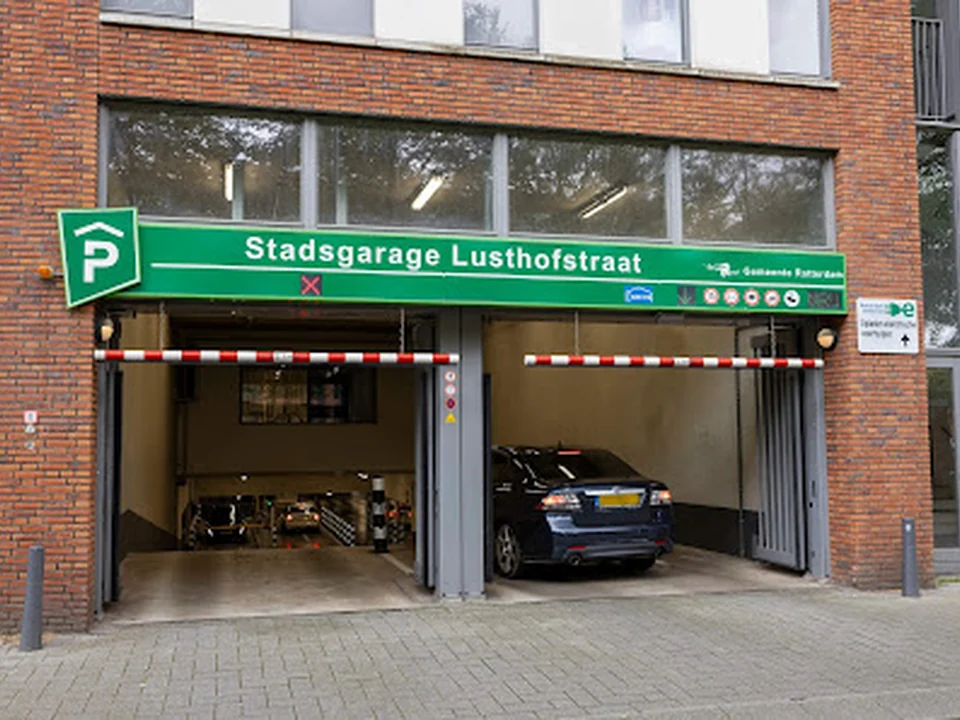 Parkeergarage Lusthofstraat, Rotterdam