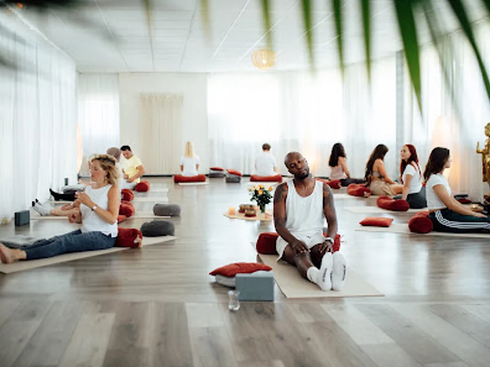 De YogaSchool Hoogvliet, Rotterdam