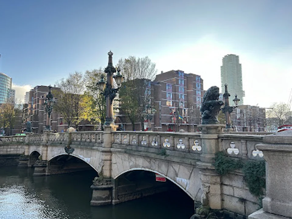 Regentessebrug, Rotterdam