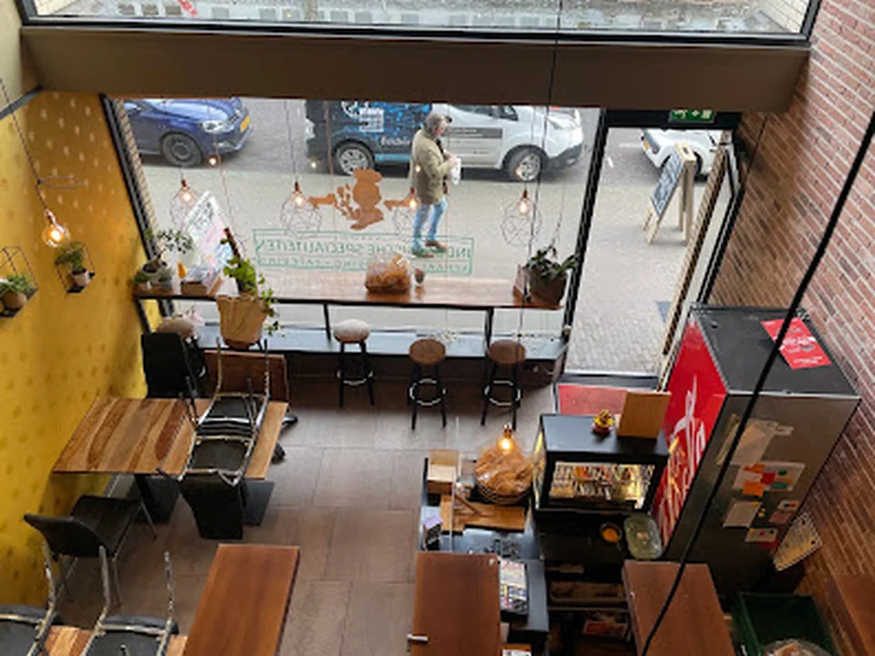 Indonesische Warung Taste of Niang, Rotterdam