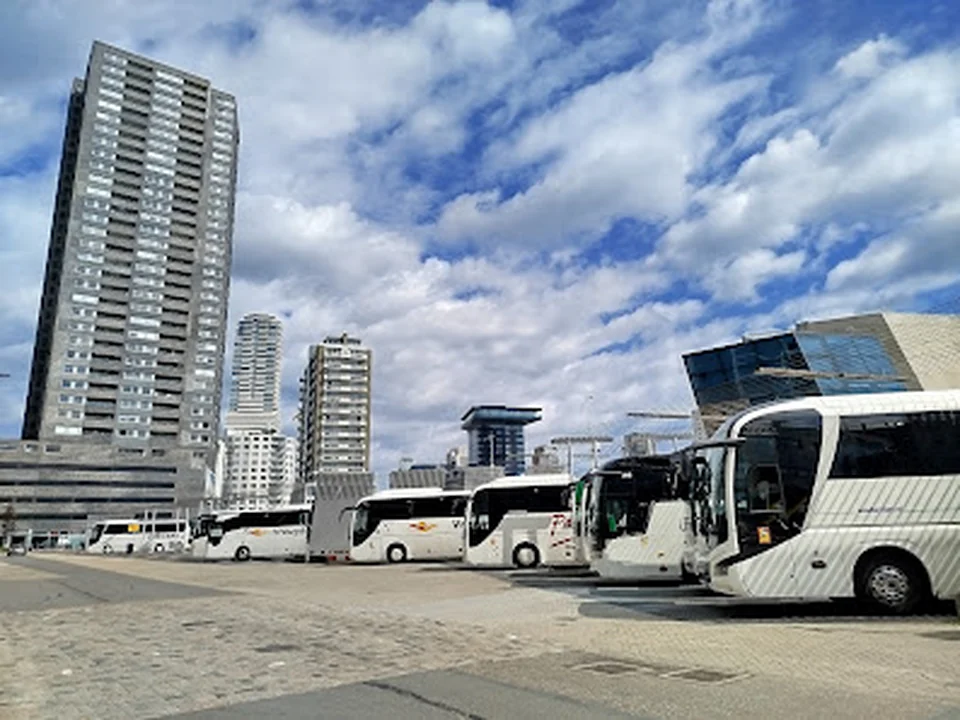Parkeerplaats autobussen, Rotterdam