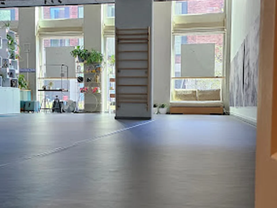 MoveAlongStudio - Yoga studio, Rotterdam