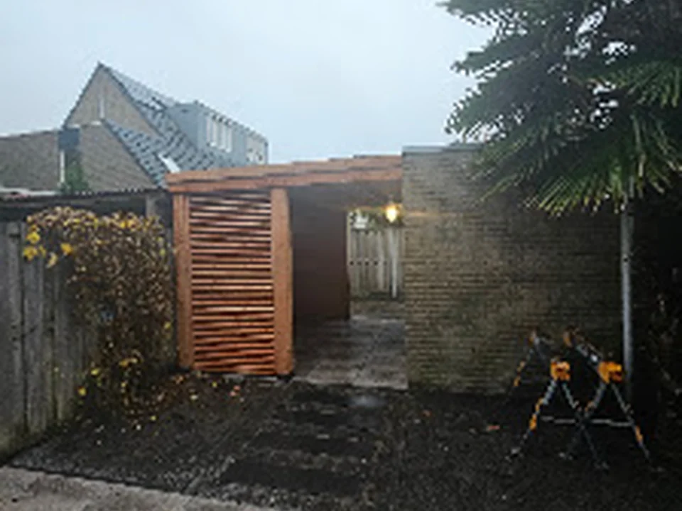 Oosterman hoveniers en bestratingen, Rotterdam