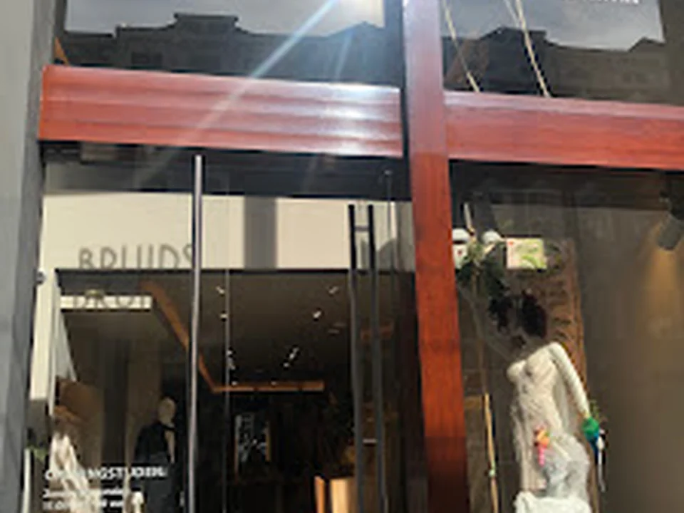 Bruidsmodeoutlet, Rotterdam