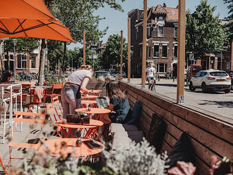 Juffrouw van Zanten Kralingen, Rotterdam