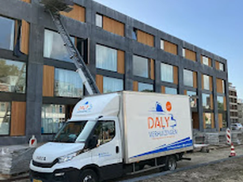 Daly Verhuizingen, Rotterdam
