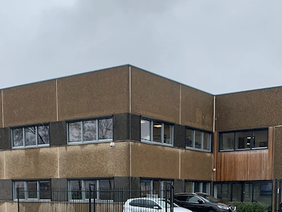 AHHOVENIERS BV, Rotterdam