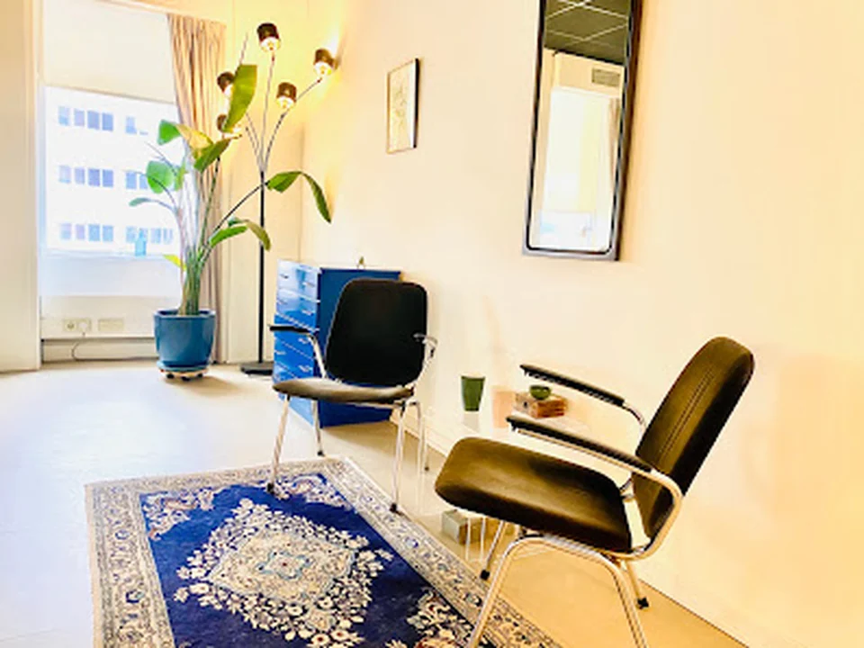 Therapiepraktijk Anna I Lichaamsgerichte therapie I Somatic Therapy I Somatic Bodywork I IFS Internal Family Systems, Rotterdam