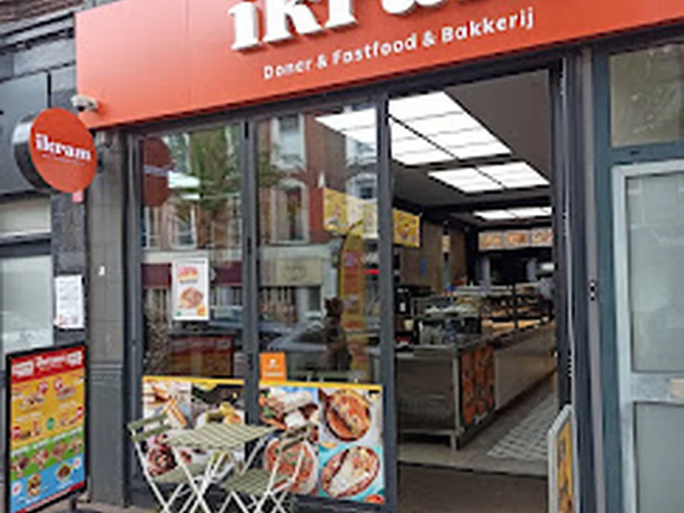 İkram Döner & Fastfood en Bakkerij, Rotterdam