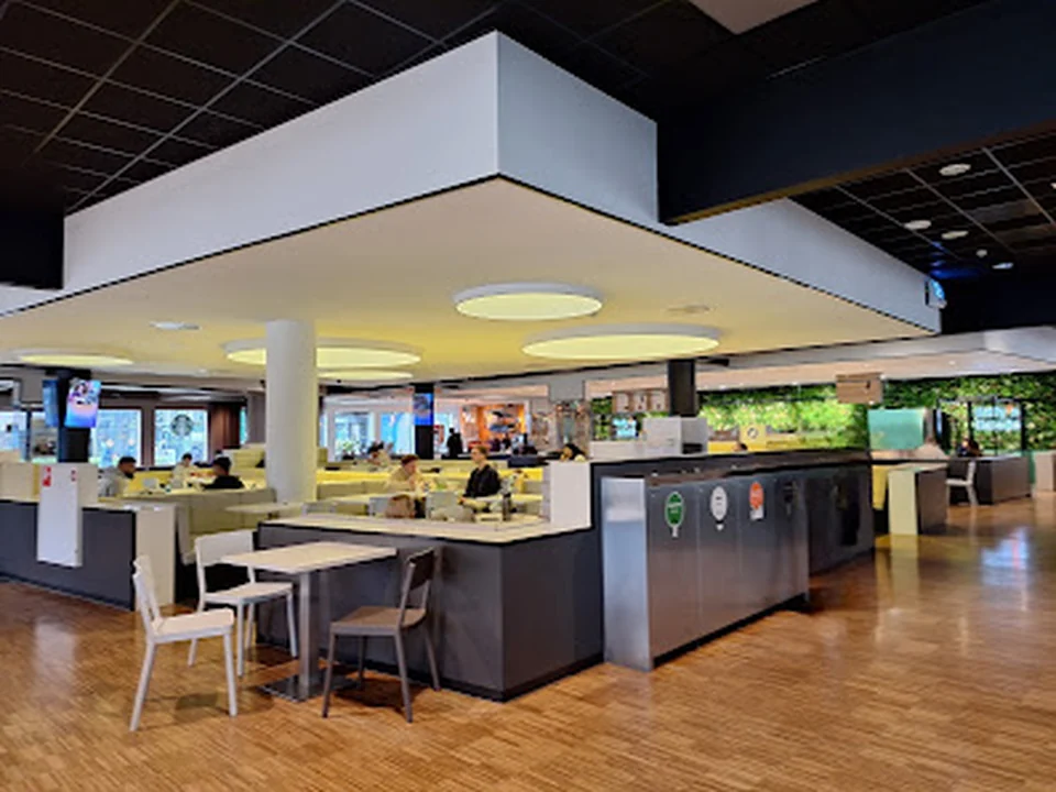 Food Plaza, Rotterdam