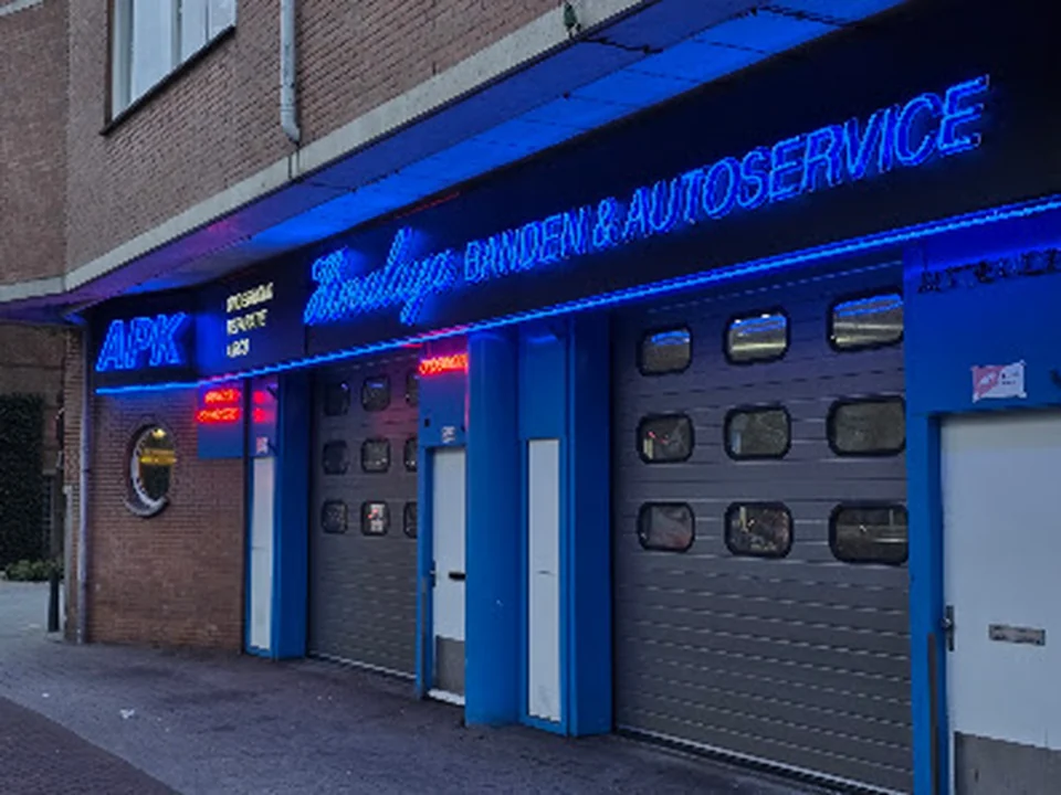 Himalaya Bandenservice, Rotterdam