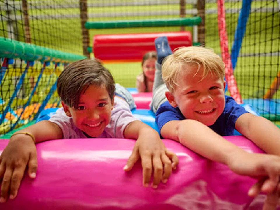 Monkey Town Rotterdam | Indoor Speeltuin