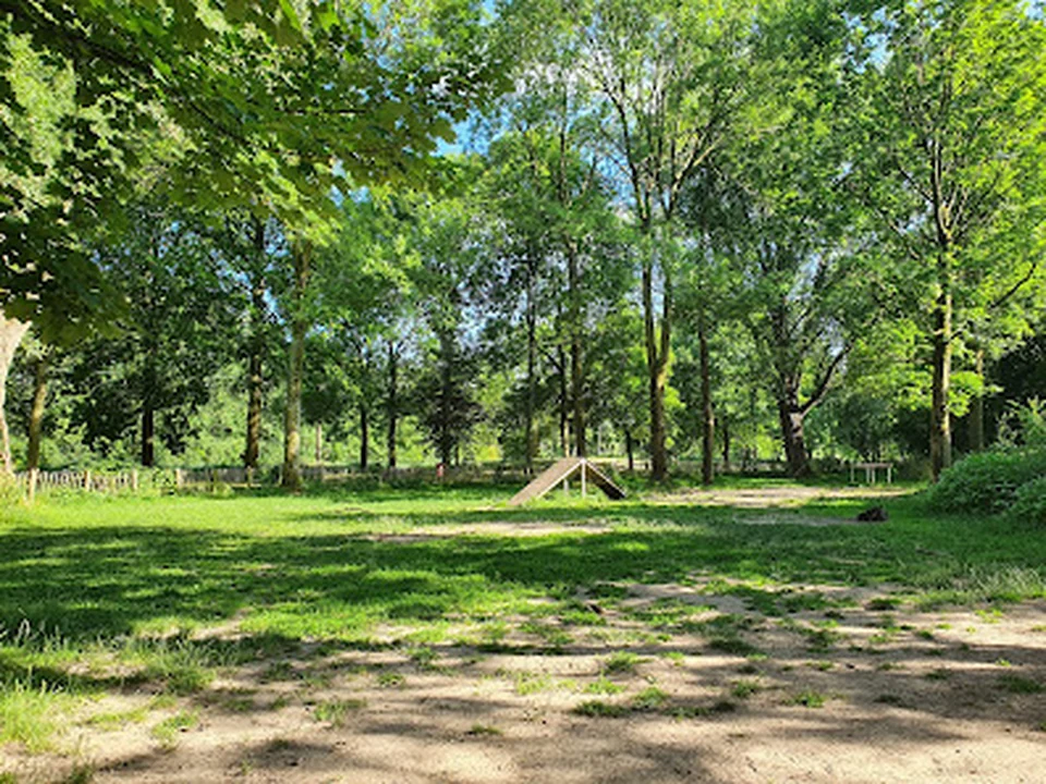 Hondenspeelplaats Zuidhoven, Rotterdam