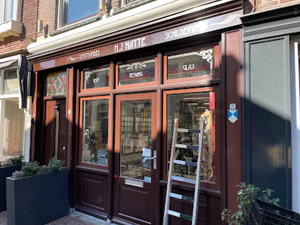 Verfwinkel en Schildersbedrijf Natte Gouda, Rotterdam