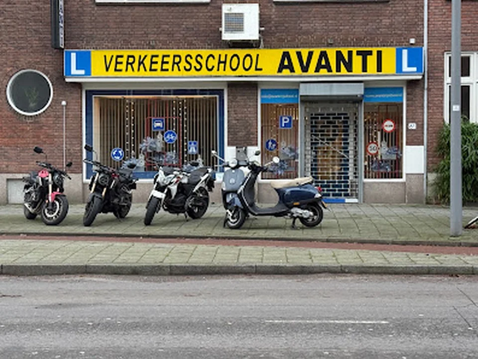 Avanti, Rotterdam