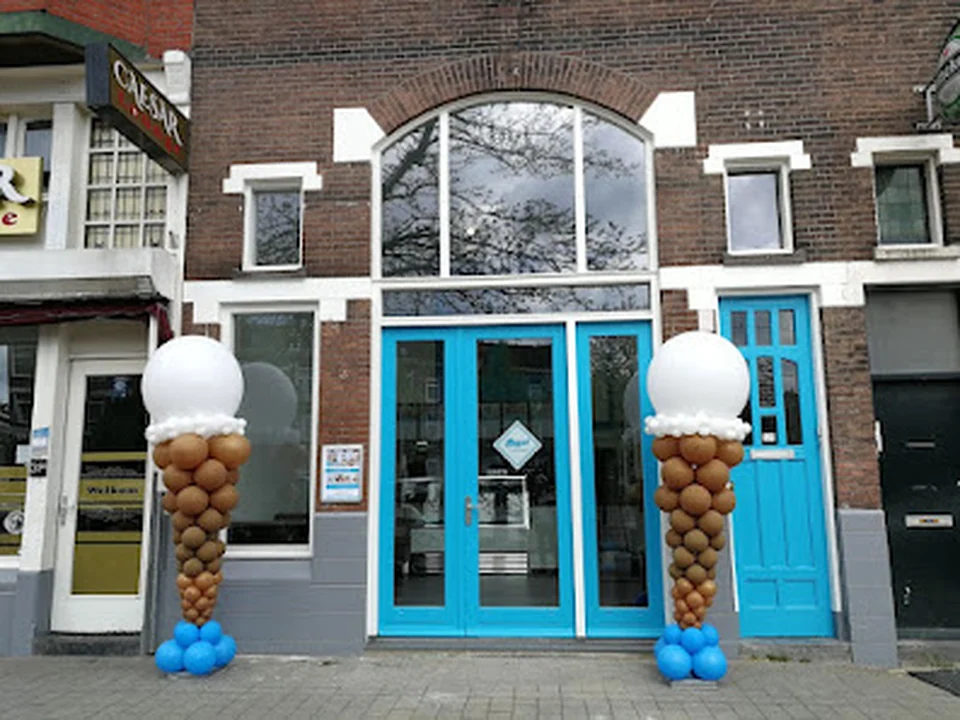 Capri IJssalon Middellandplein, Rotterdam