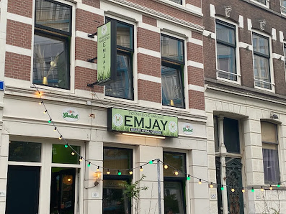 Waroeng EmJay, Rotterdam