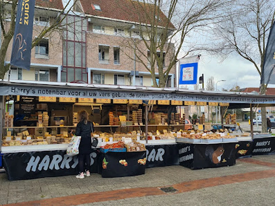 Markt Asterlo Zuidwijk, Rotterdam