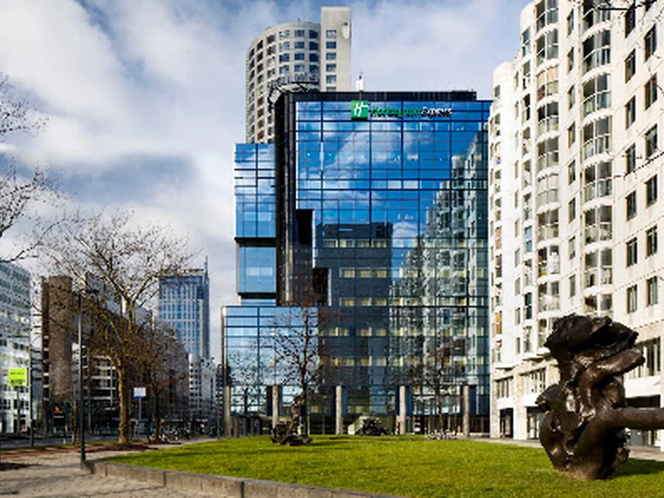 Holiday Inn Express Rotterdam - Central Station by IHG