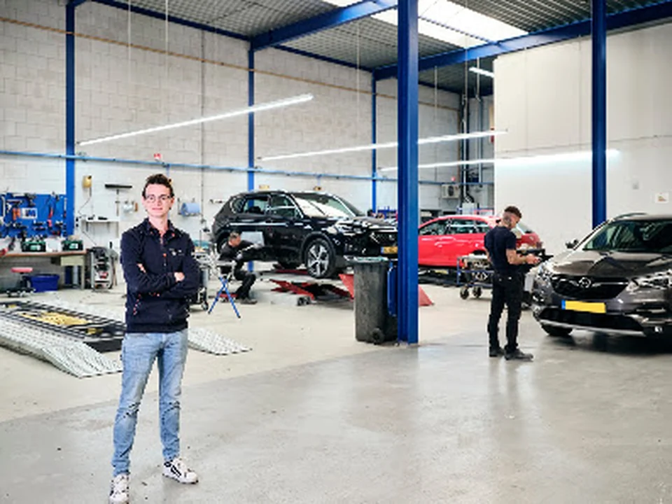 ABS Autoherstel H. Hoogvliet, Rotterdam
