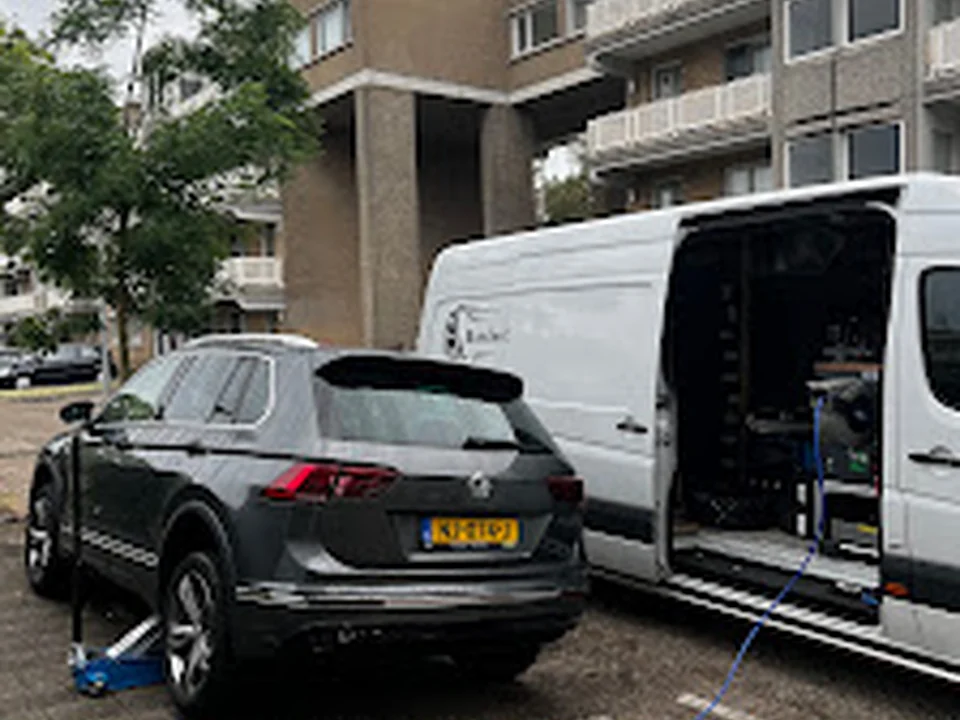 Banden Service Op Locatie | 24/7 Mobiele Banden Service | Lekke Band Auto | Flat Tire | Truck Tire Service | Platte Band, Rotterdam